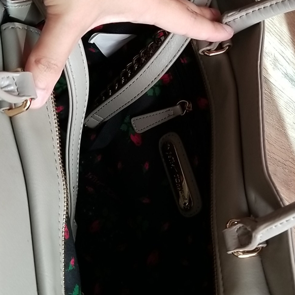 Nude purse - Picture 3 of 3